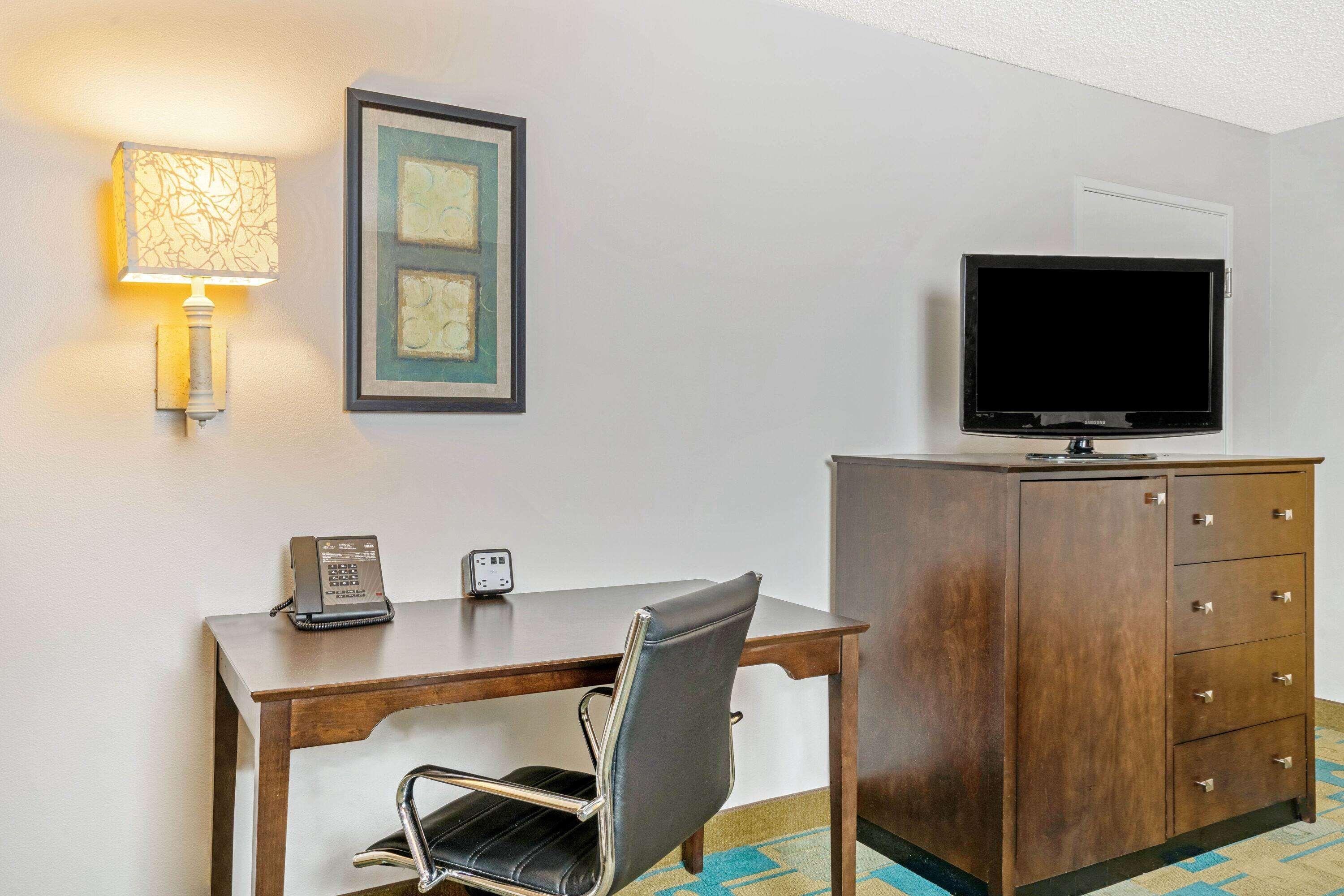 La Quinta By Wyndham Houston Nw Brookhollow Eksteriør billede