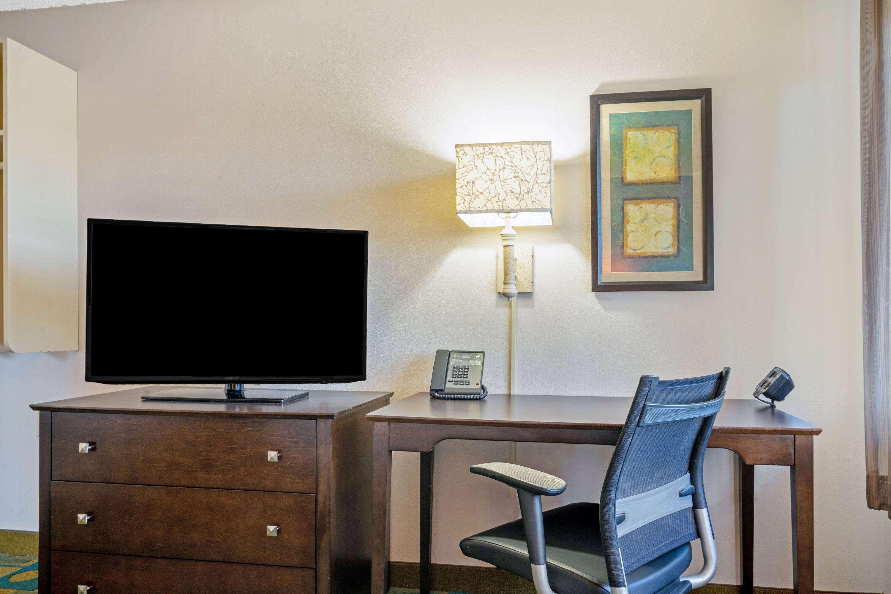 La Quinta By Wyndham Houston Nw Brookhollow Eksteriør billede